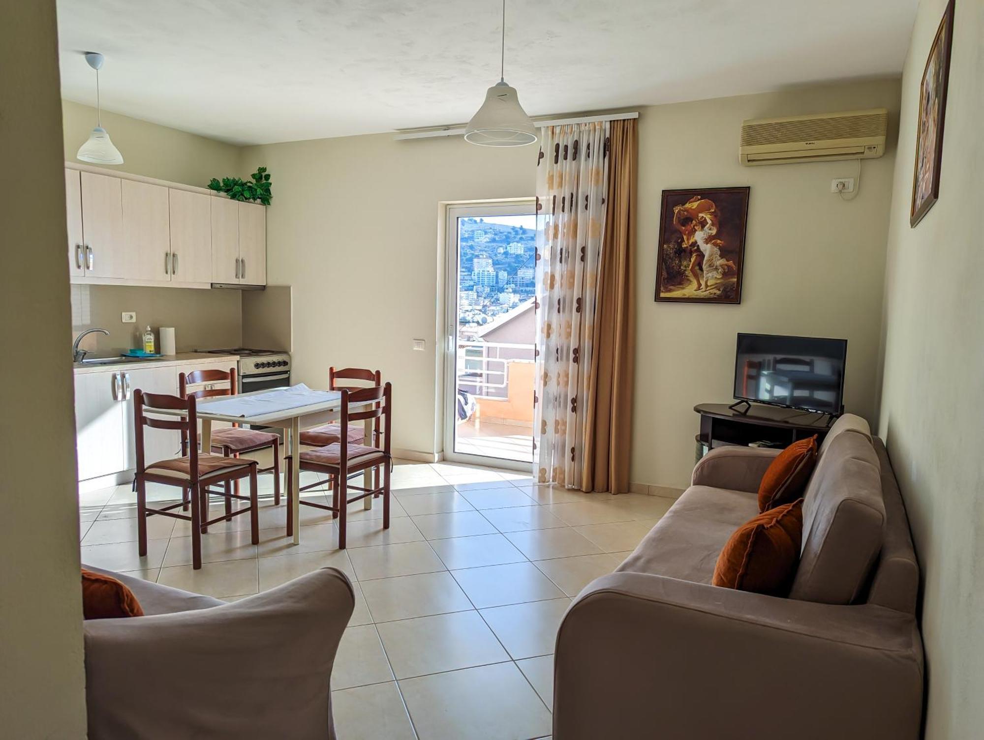 Sarah'S Apartments - 5 Min Walk To Beaches & Boulevard - Big Balcony! Sarandë 外观 照片