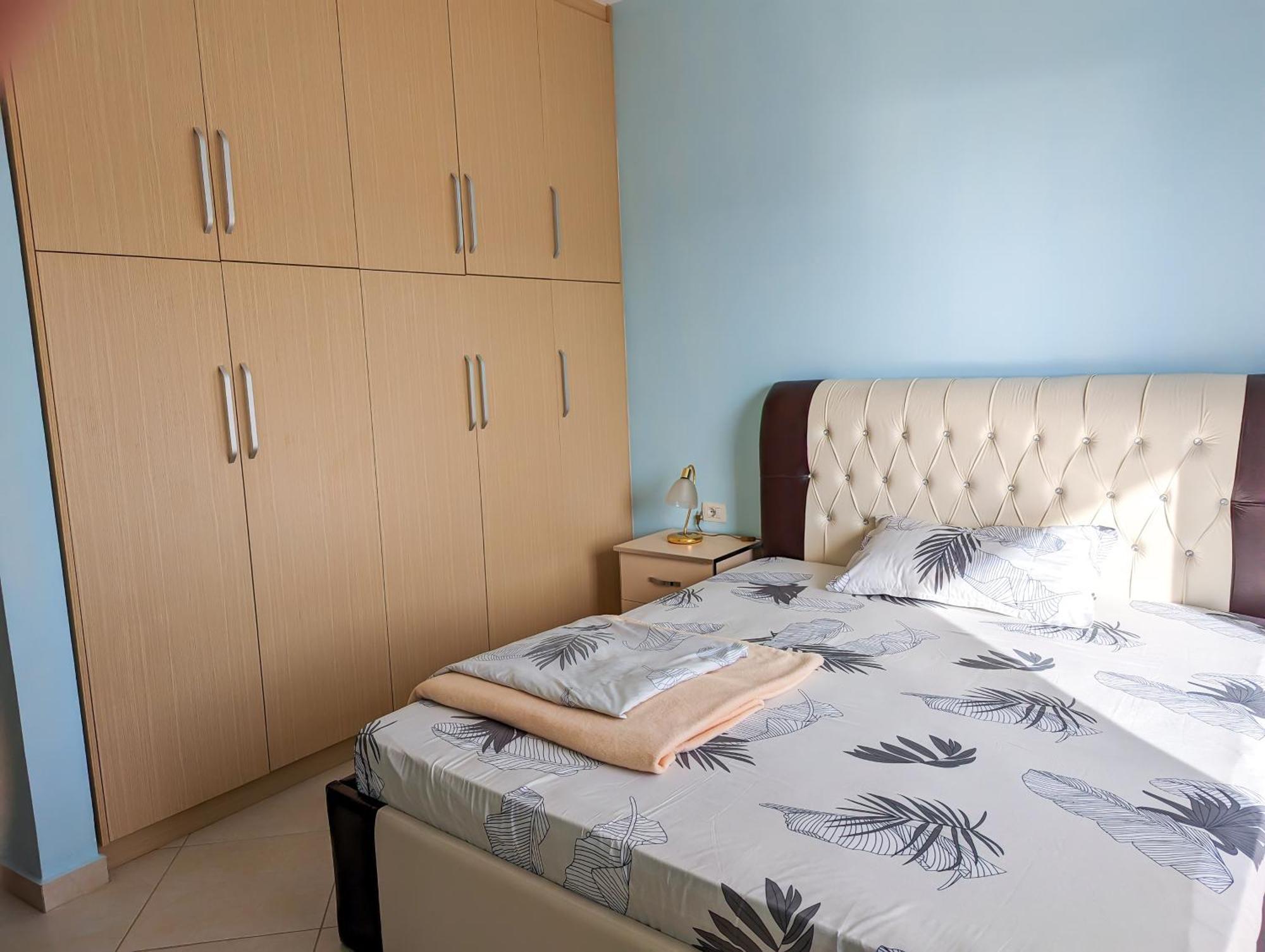 Sarah'S Apartments - 5 Min Walk To Beaches & Boulevard - Big Balcony! Sarandë 外观 照片