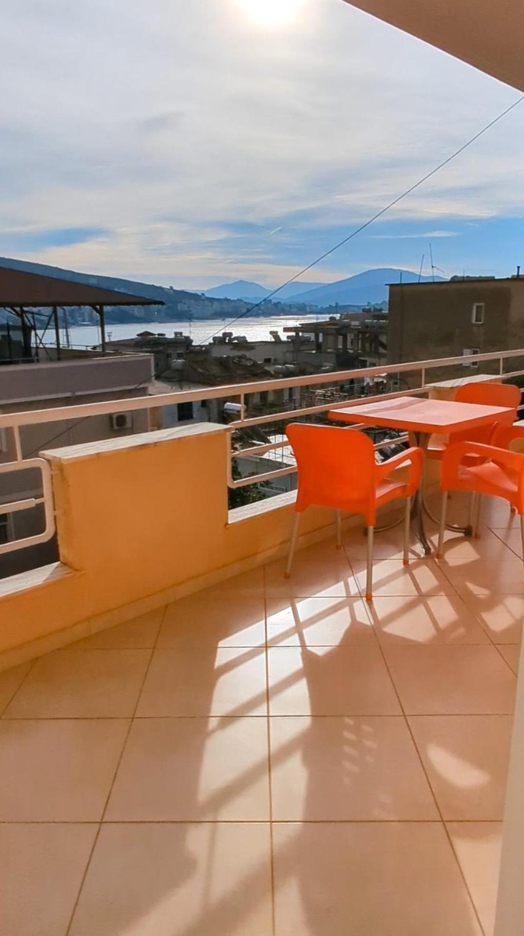 Sarah'S Apartments - 5 Min Walk To Beaches & Boulevard - Big Balcony! Sarandë 外观 照片