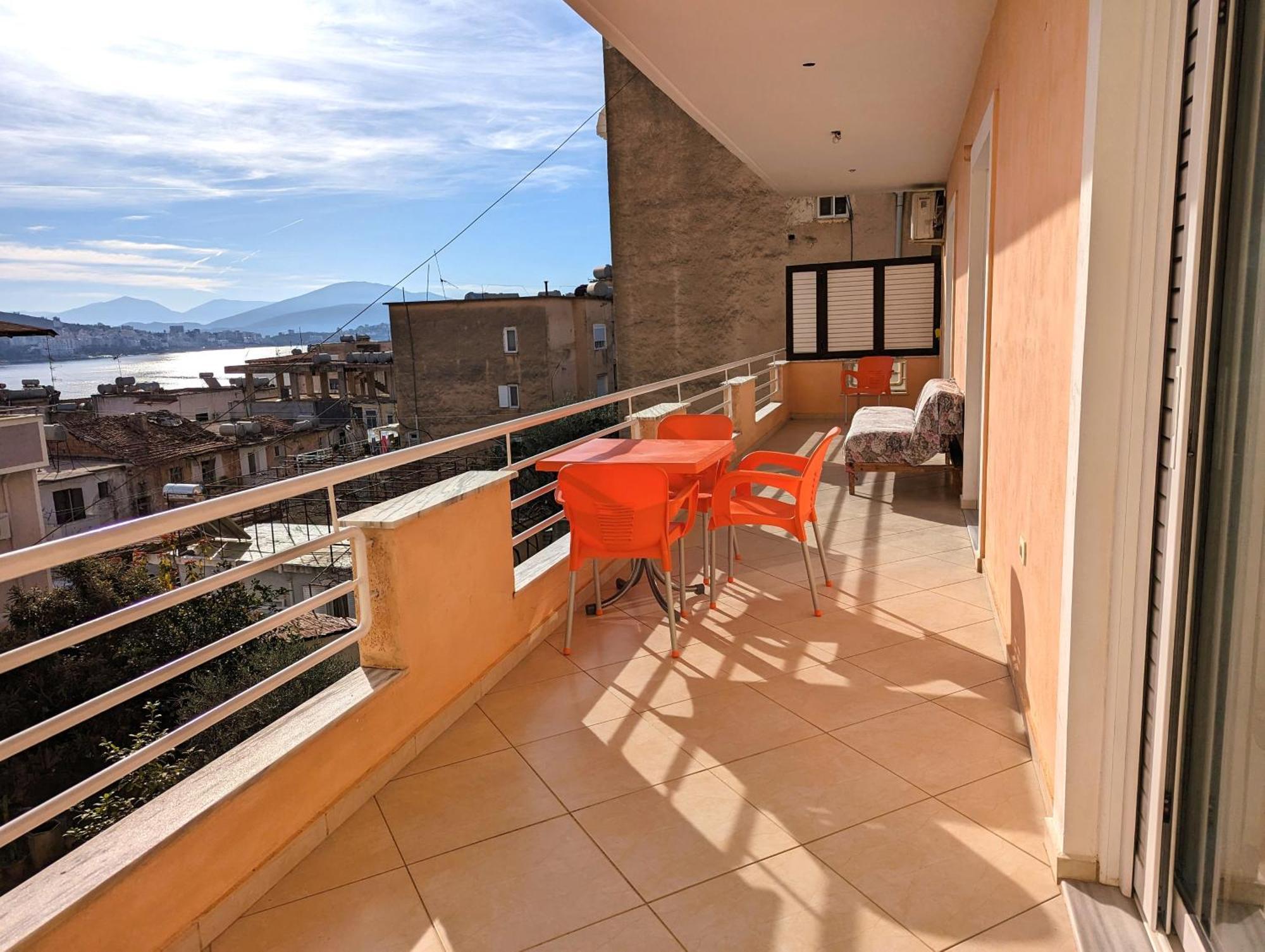 Sarah'S Apartments - 5 Min Walk To Beaches & Boulevard - Big Balcony! Sarandë 外观 照片