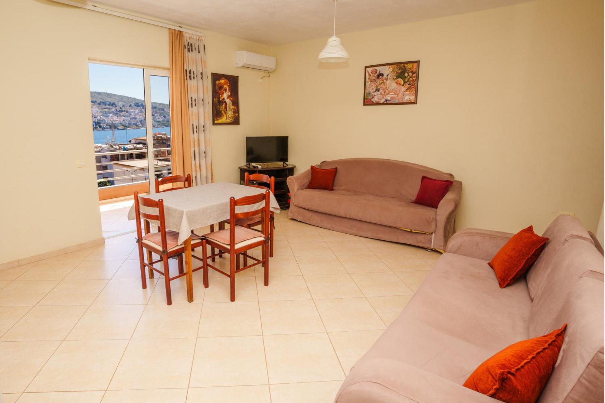 Sarah'S Apartments - 5 Min Walk To Beaches & Boulevard - Big Balcony! Sarandë 外观 照片